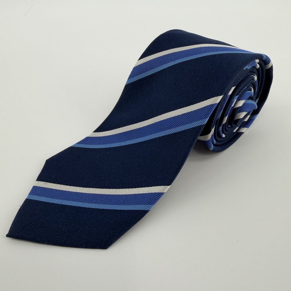 Banana Republic Necktie Mens OS Navy Blue White Striped 100% Silk Classic Tie